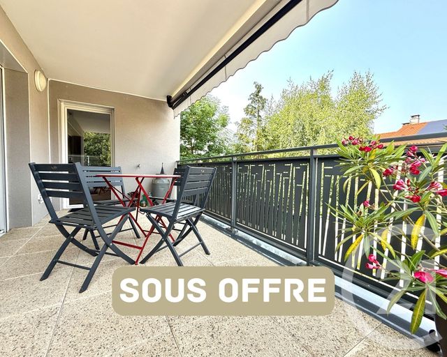 Appartement T4 à vendre - 4 pièces - 92.72 m2 - GENAS - 69 - RHONE-ALPES - Century 21 I.B.F.
