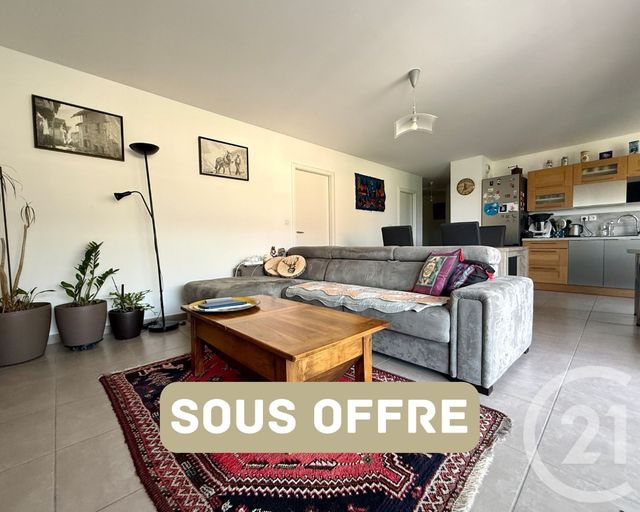 Appartement T4 à vendre - 4 pièces - 92.72 m2 - GENAS - 69 - RHONE-ALPES - Century 21 I.B.F.