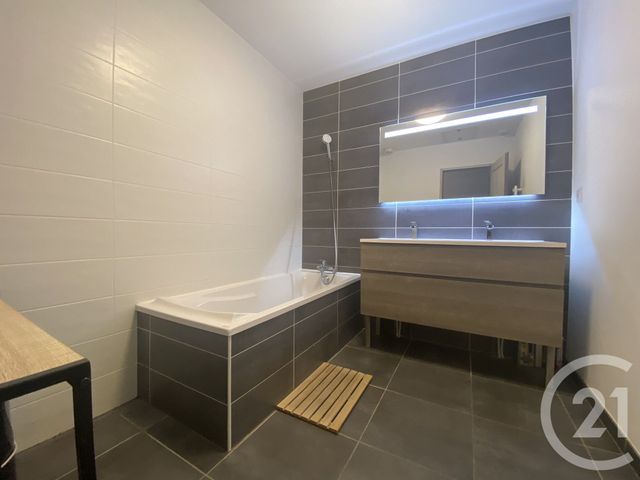 maison à vendre - 4 pièces - 97.0 m2 - GENAS - 69 - RHONE-ALPES - Century 21 I.B.F.