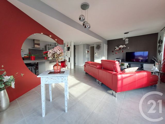 Appartement T3 à vendre - 3 pièces - 77.0 m2 - GENAS - 69 - RHONE-ALPES - Century 21 I.B.F.