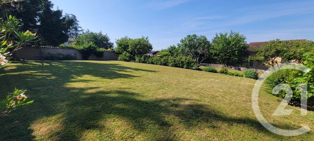 terrain à vendre - 715.0 m2 - GENAS - 69 - RHONE-ALPES - Century 21 I.B.F.