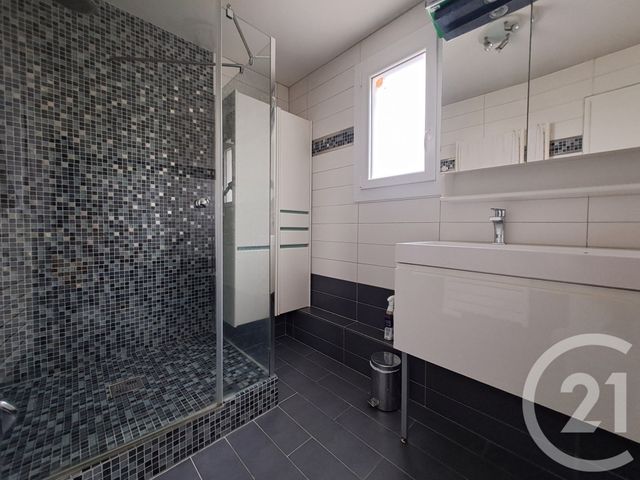 maison à vendre - 6 pièces - 143.5 m2 - GENAS - 69 - RHONE-ALPES - Century 21 I.B.F.