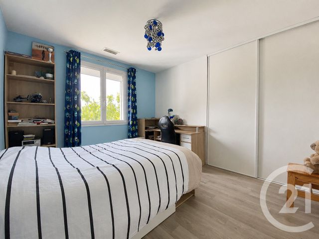 maison à vendre - 7 pièces - 186.0 m2 - GENAS - 69 - RHONE-ALPES - Century 21 I.B.F.