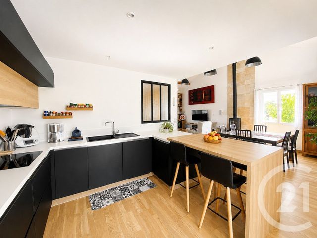 maison à vendre - 7 pièces - 186.0 m2 - GENAS - 69 - RHONE-ALPES - Century 21 I.B.F.