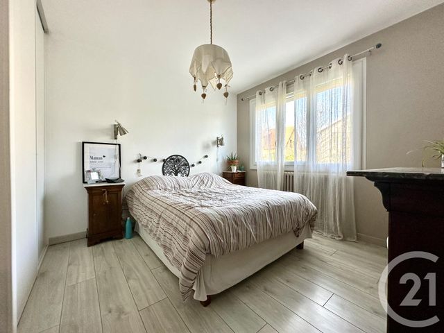 maison à vendre - 6 pièces - 130.0 m2 - GENAS - 69 - RHONE-ALPES - Century 21 I.B.F.