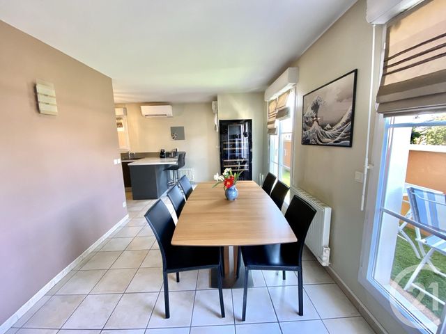 Appartement Duplex à vendre - 4 pièces - 86.06 m2 - GENAS - 69 - RHONE-ALPES - Century 21 I.B.F. Appartement Duplex à vendre - 4 pièces - 86.06 m2 - GENAS - 69 - RHONE-ALPES - Century 21 I.B.F.